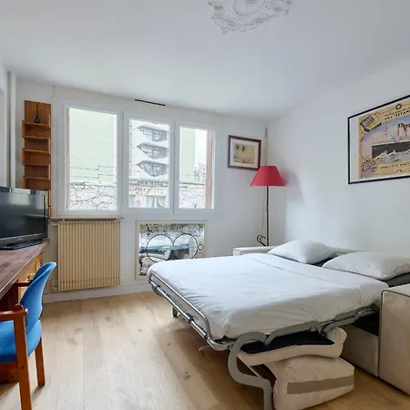 Quiet Metro Line 13 Pernety And Line 4 Alesia Montparnasse Nearby Apartment Paris